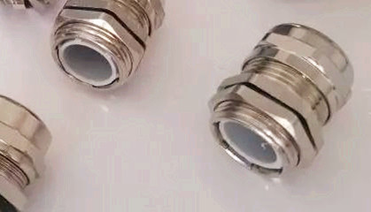 防水金屬電纜接頭批發(fā)價(jià)格會(huì)受到哪些因素的影響？