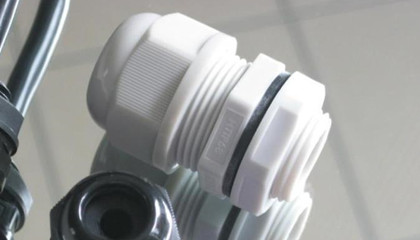 哪些性能會影響塑料電纜防水接頭的安全系數(shù)？