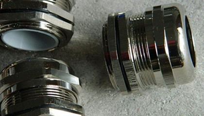 金屬電纜防水接頭怎么接比較好？