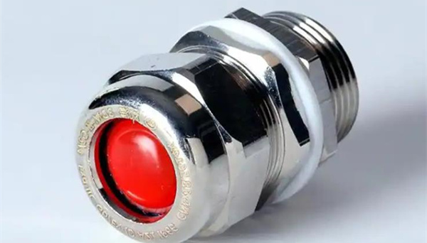 防水接頭和防水接線(xiàn)盒需要如何配合？幾步就學(xué)會(huì)！